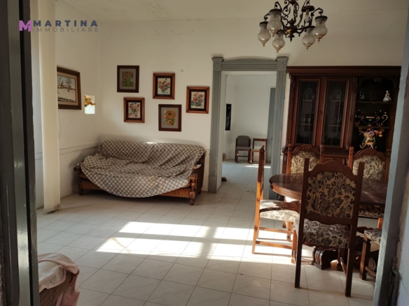 Appartamento da ristrutturare con Garage