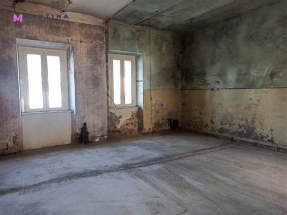 Very central – Apartment to renovate