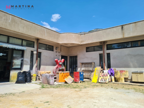 Artisan workshop