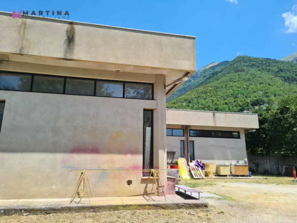Artisan workshop