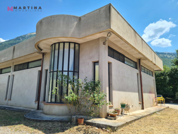 Artisan workshop
