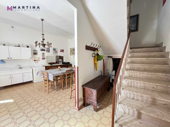 Appartamento con cantina