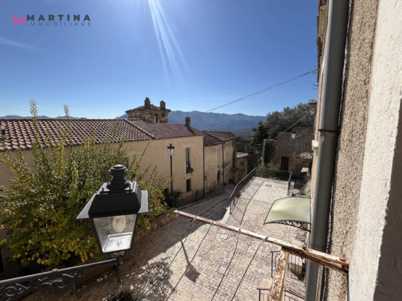 Appartamento con cantina