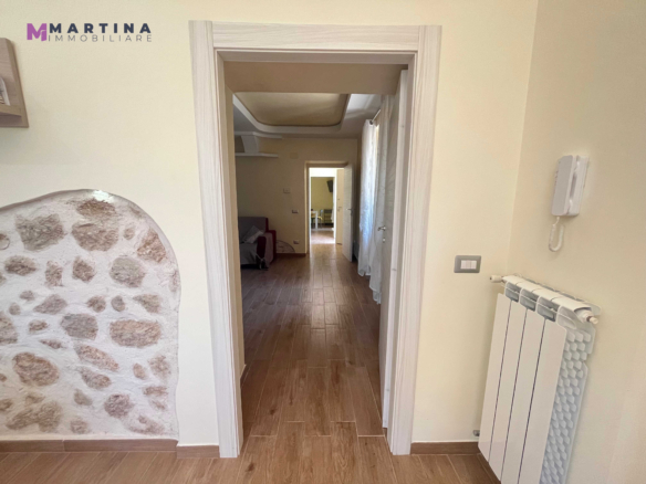 Renovated detached house