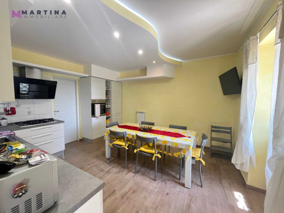 Renovated detached house
