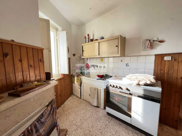 Double apartment with cellar and terrace