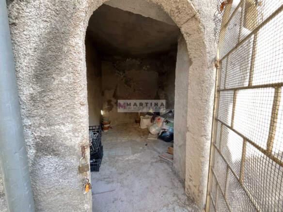 Double apartment with cellar and terrace