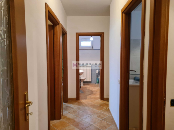Appartamento panoramico con terreno