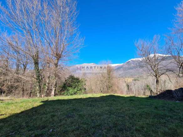 Appartamento panoramico con terreno