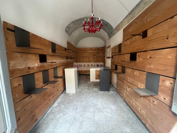Commercial premises