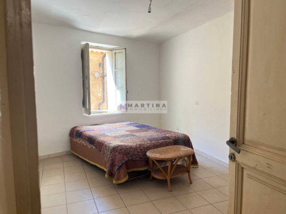 Spacious central apartment