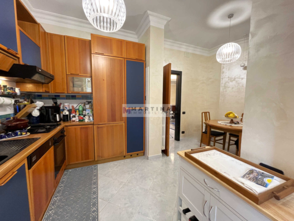 Prestigious villa