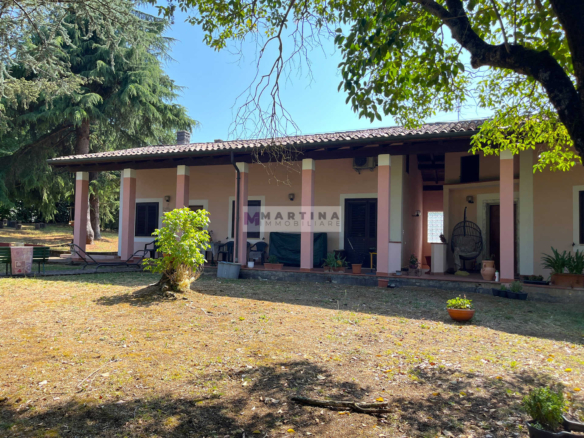 Prestigious villa