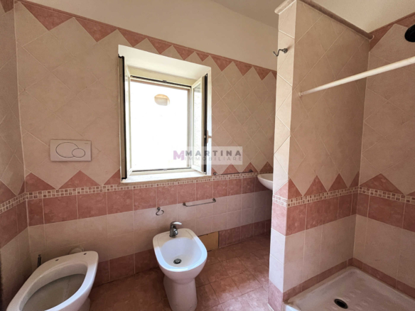 Quadrilocale con cantine