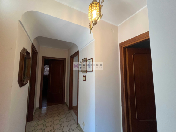 Casa indipendente con terreno