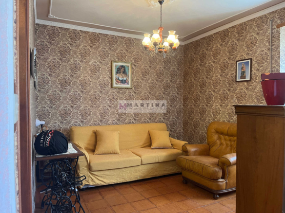 Casa indipendente con terreno