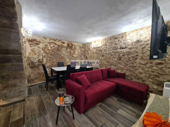 Elegante appartamento con taverna