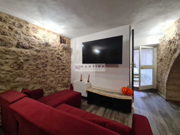 Elegante appartamento con taverna