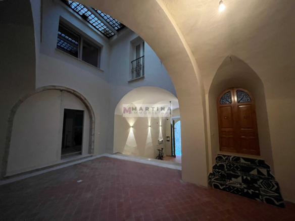 Appartamento ristrutturato in palazzo storico