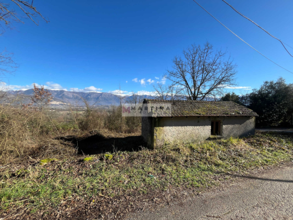 Rudere con terreno