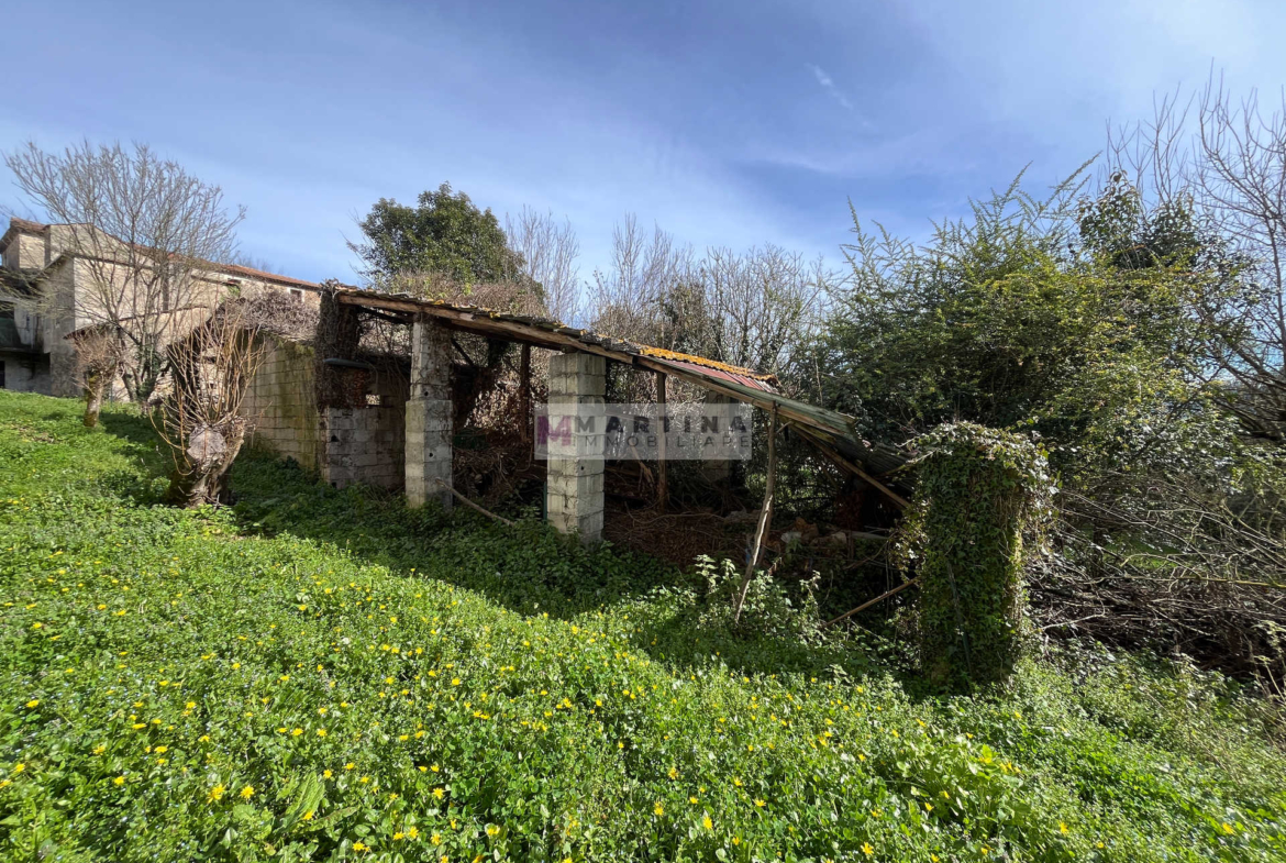 Semi-detached rustic house