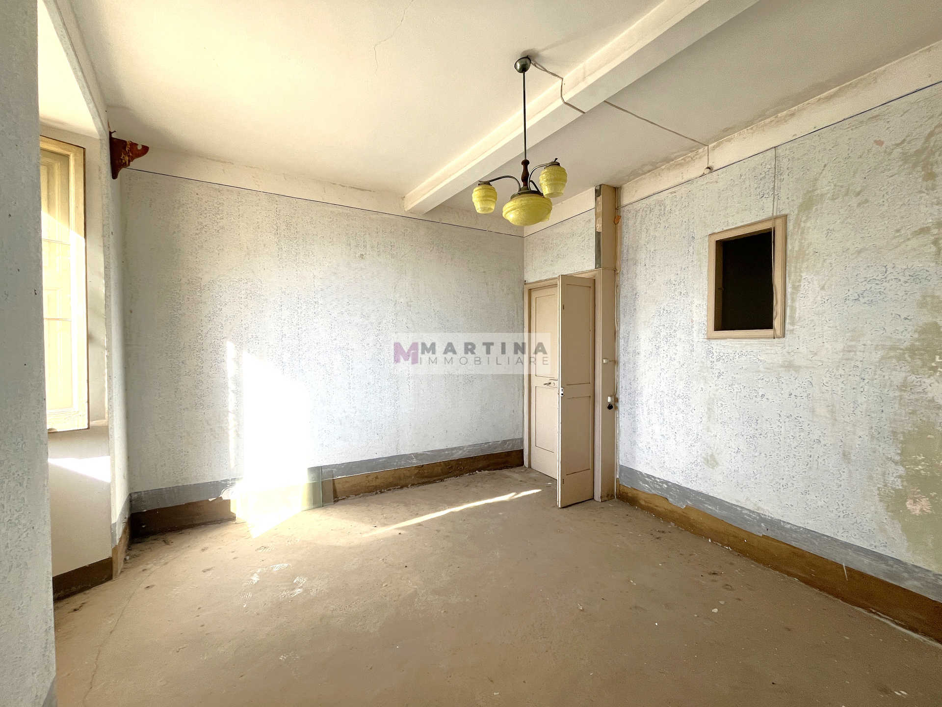 Appartamento centrale con cantine