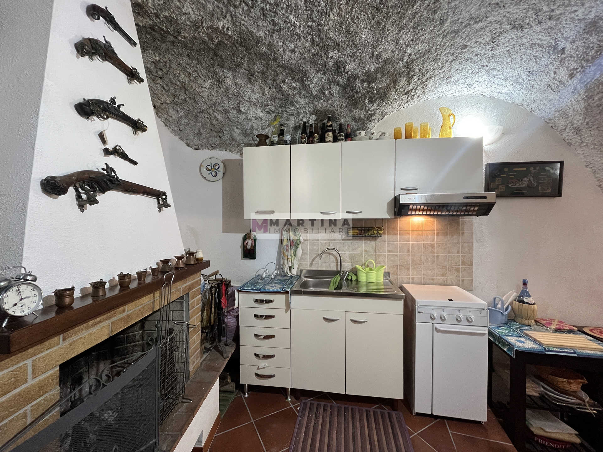 Appartamento centrale con taverna