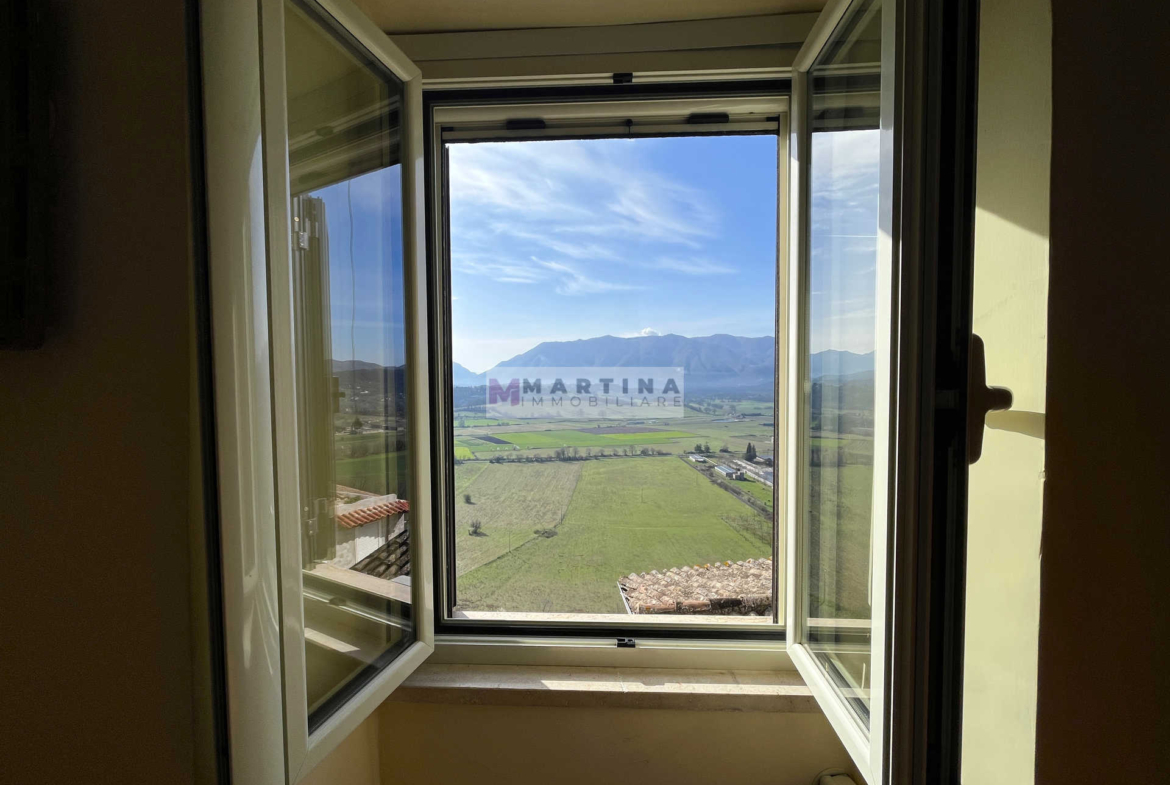Appartamento centrale con taverna