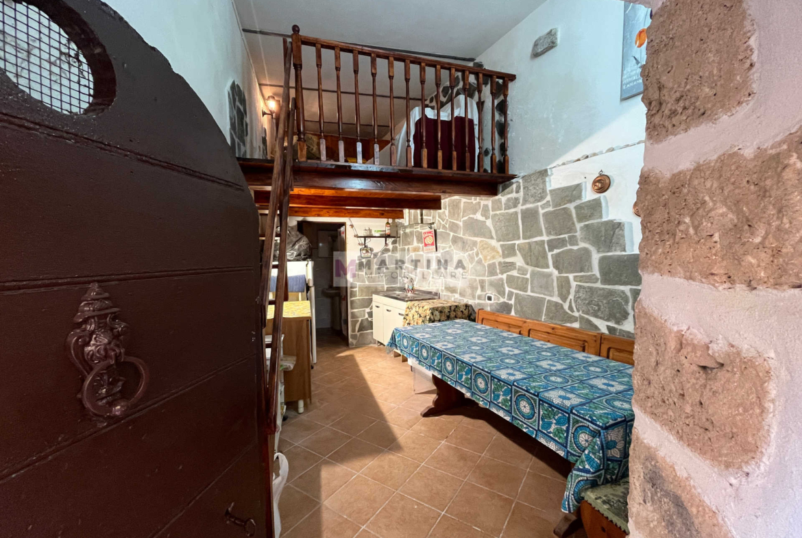 Appartamento centrale con taverna