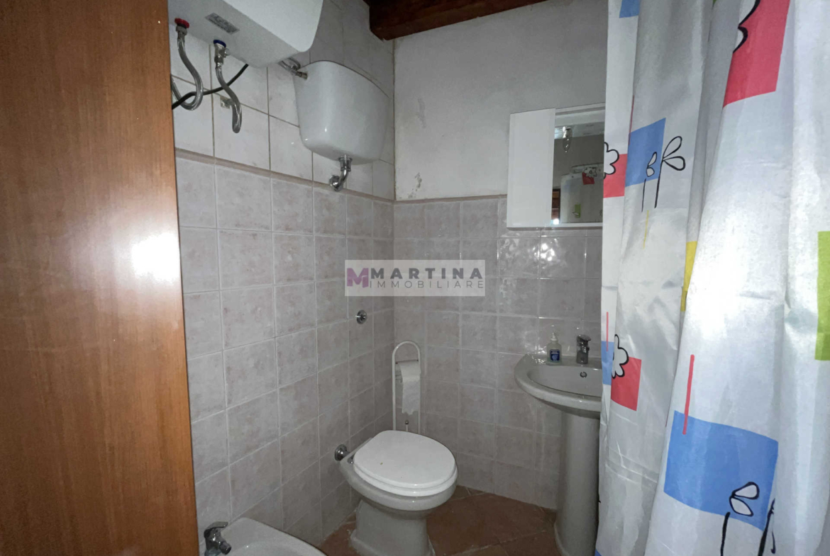 Appartamento centrale con taverna