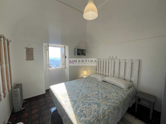 Appartamento luminoso con cantine