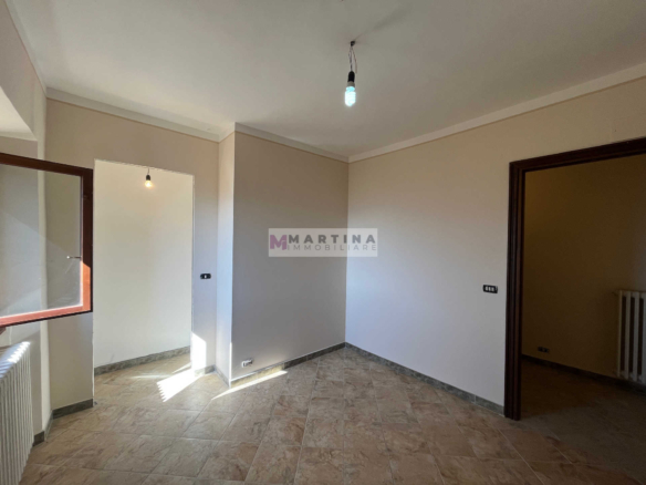 Casale in posizione panoramica