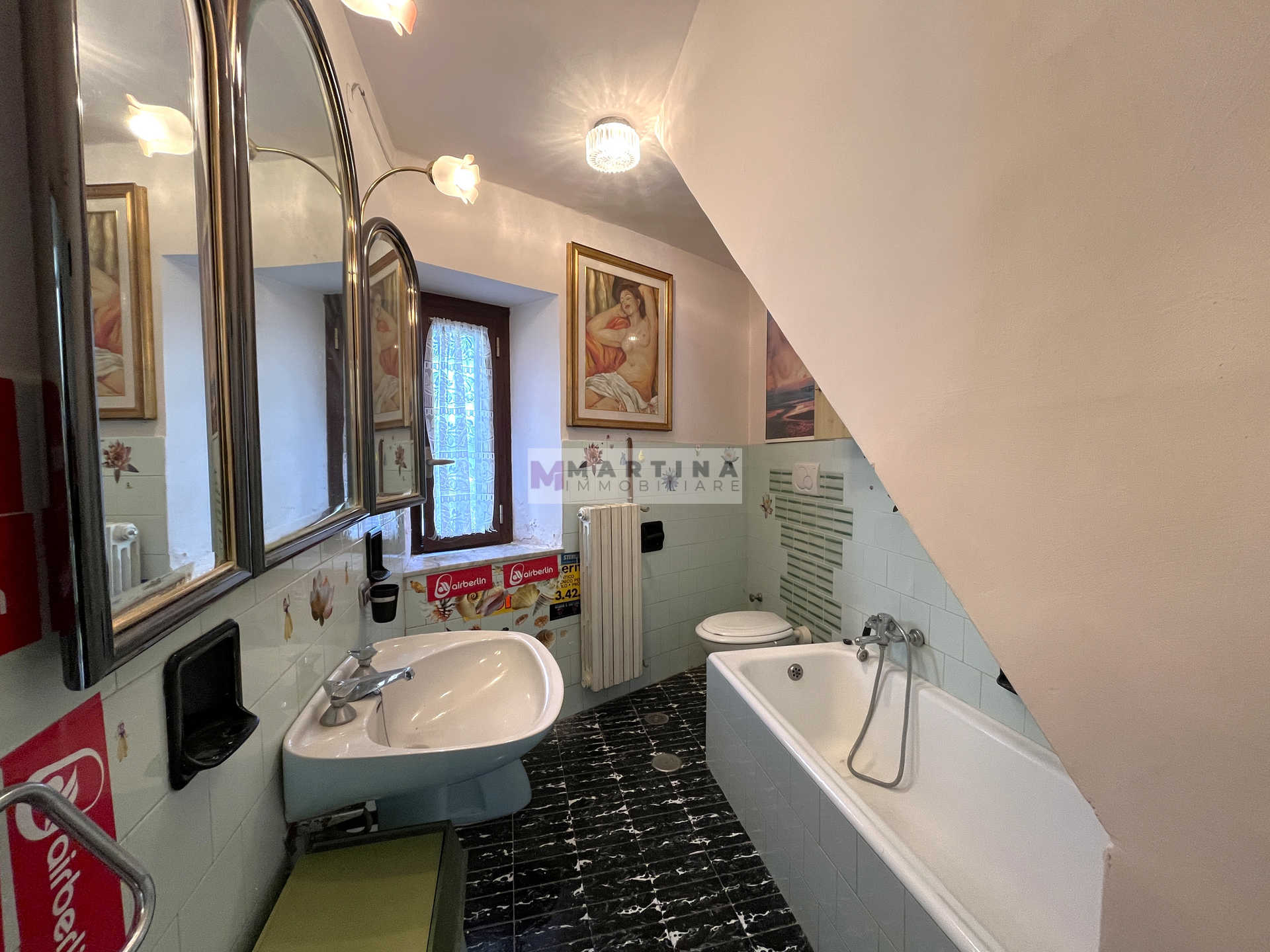 Ampio appartamento con cortile