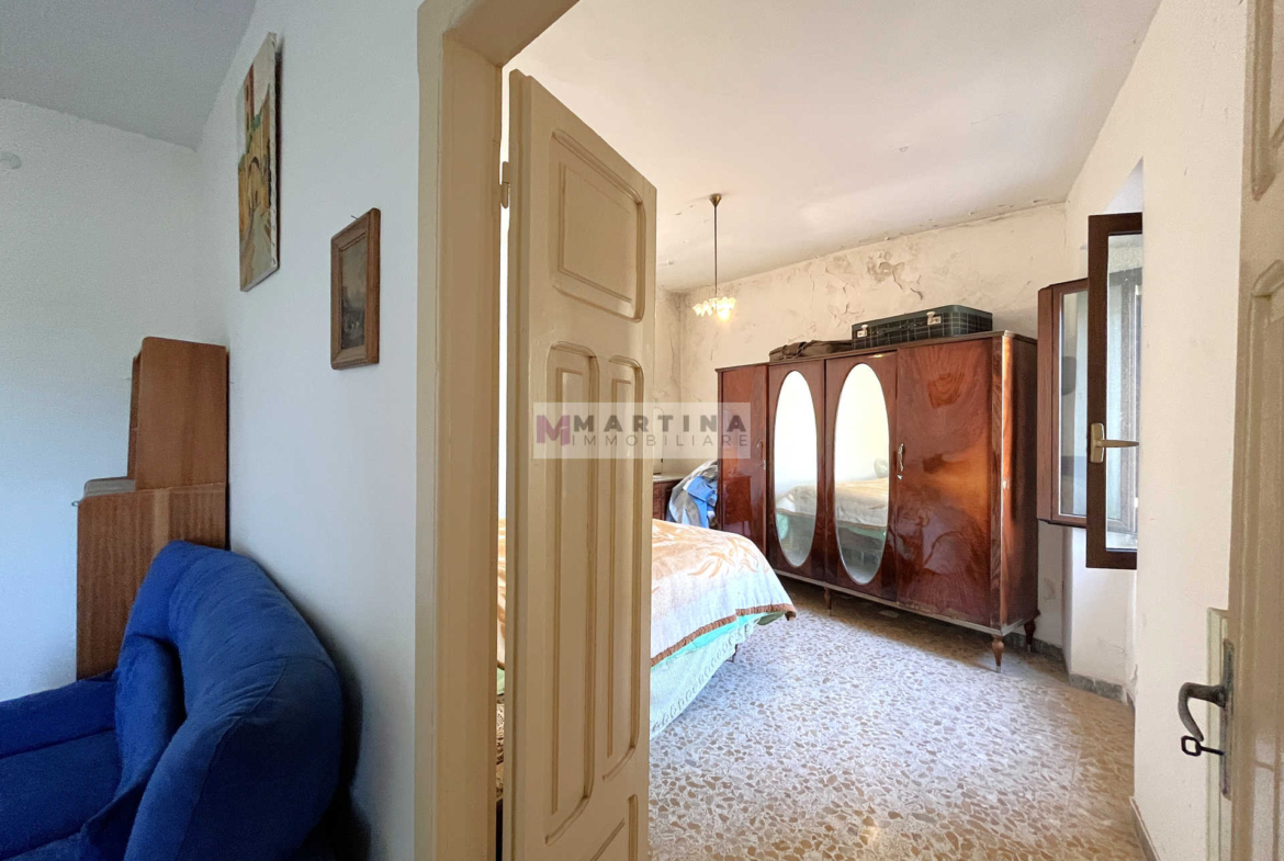 Ampio appartamento con cortile