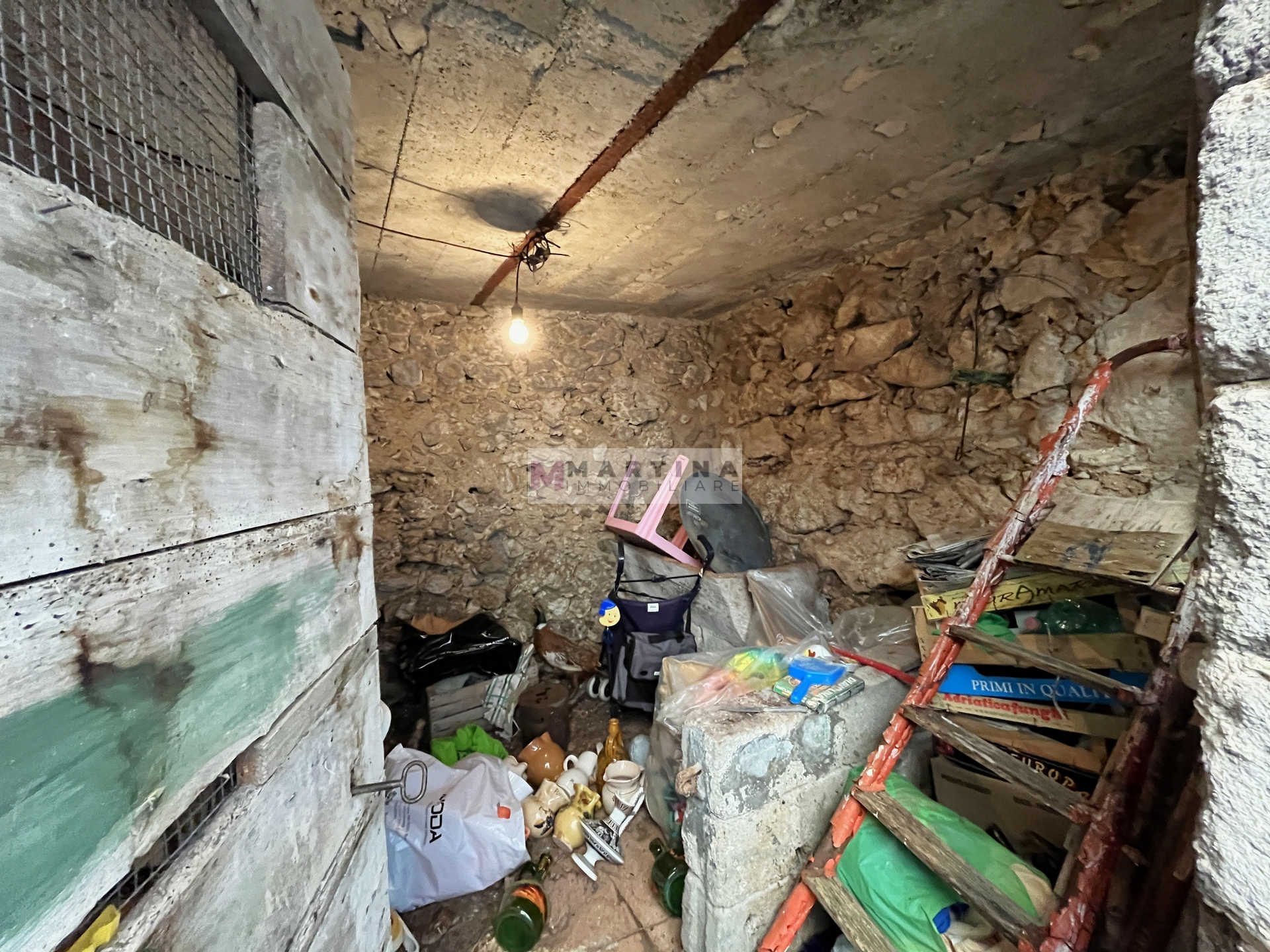 Ampio appartamento con cortile