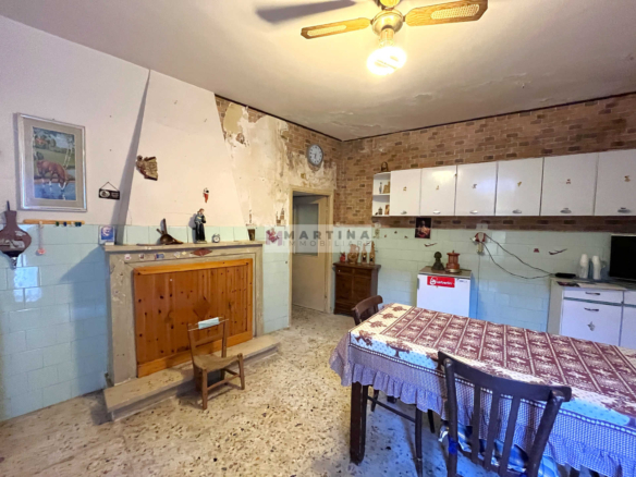 Ampio appartamento con cortile