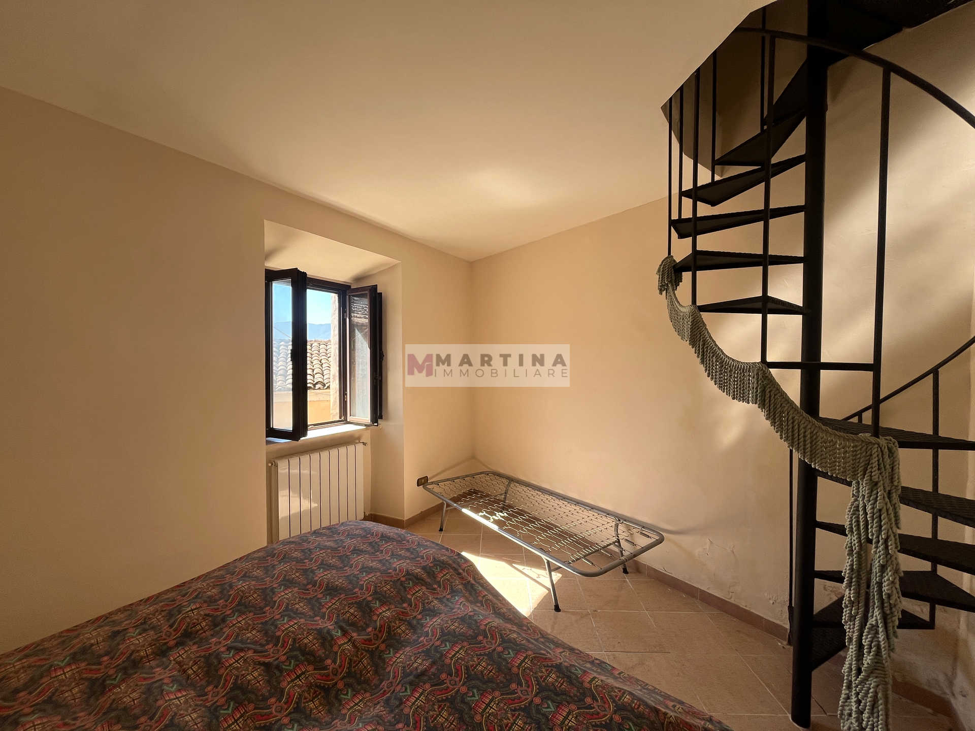 Appartamento centrale con cantine