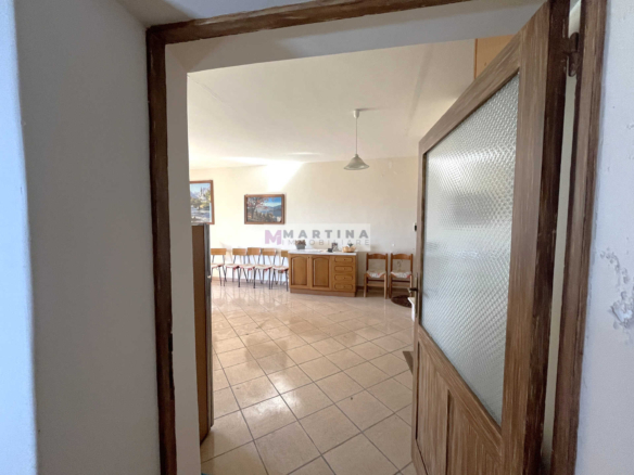 Appartamento centrale con cantine