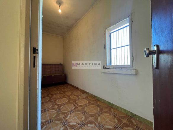 House in an excellent location with garden