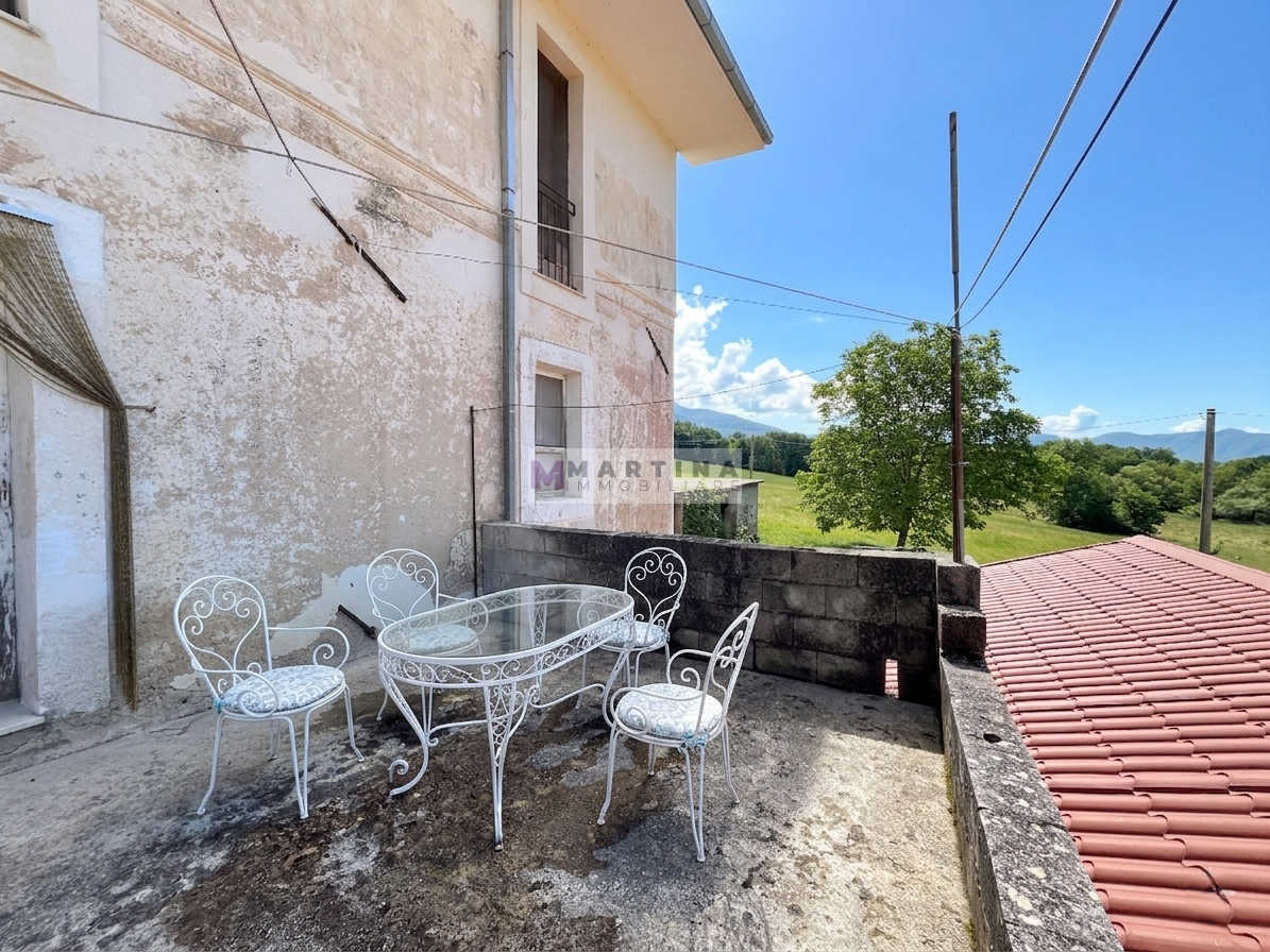 Panoramic farmhouse with large land