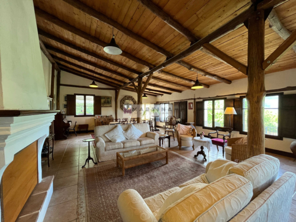 Prestigiosa dimora panoramica