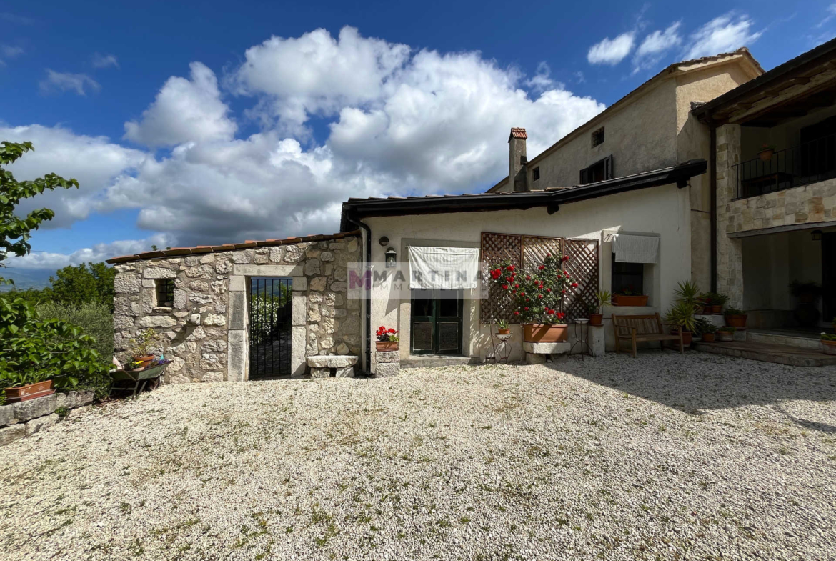 Prestigiosa dimora panoramica