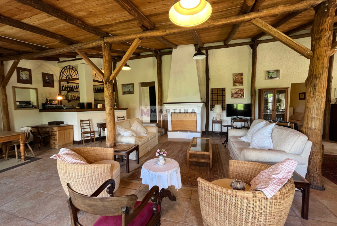 Prestigiosa dimora panoramica