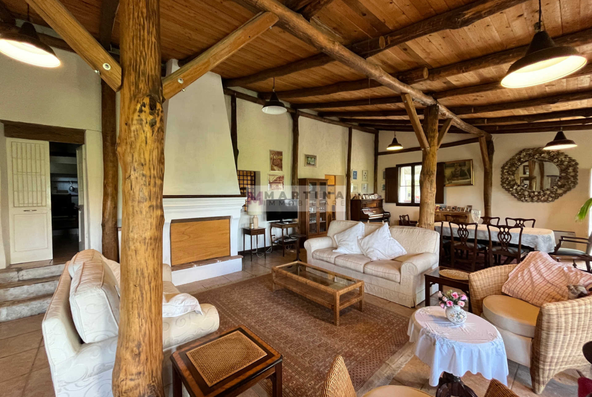 Prestigiosa dimora panoramica