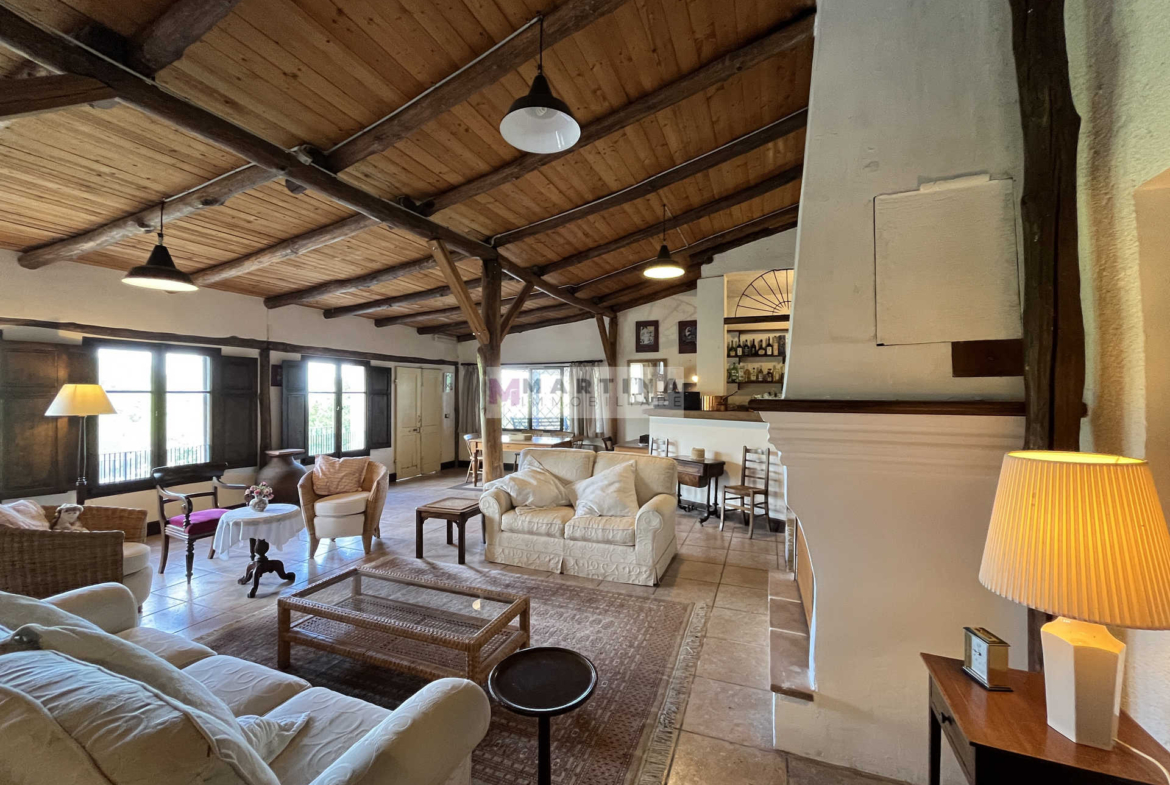Prestigiosa dimora panoramica
