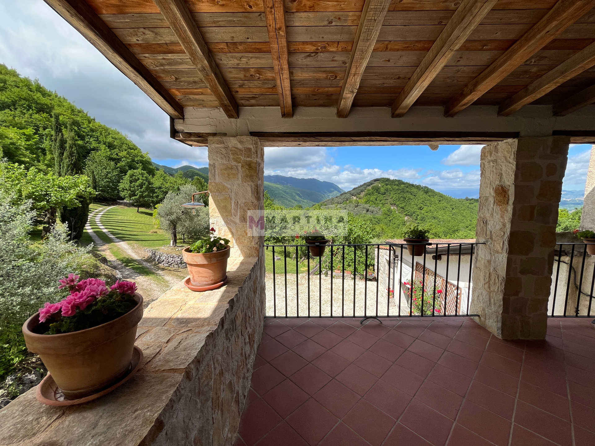 Prestigiosa dimora panoramica