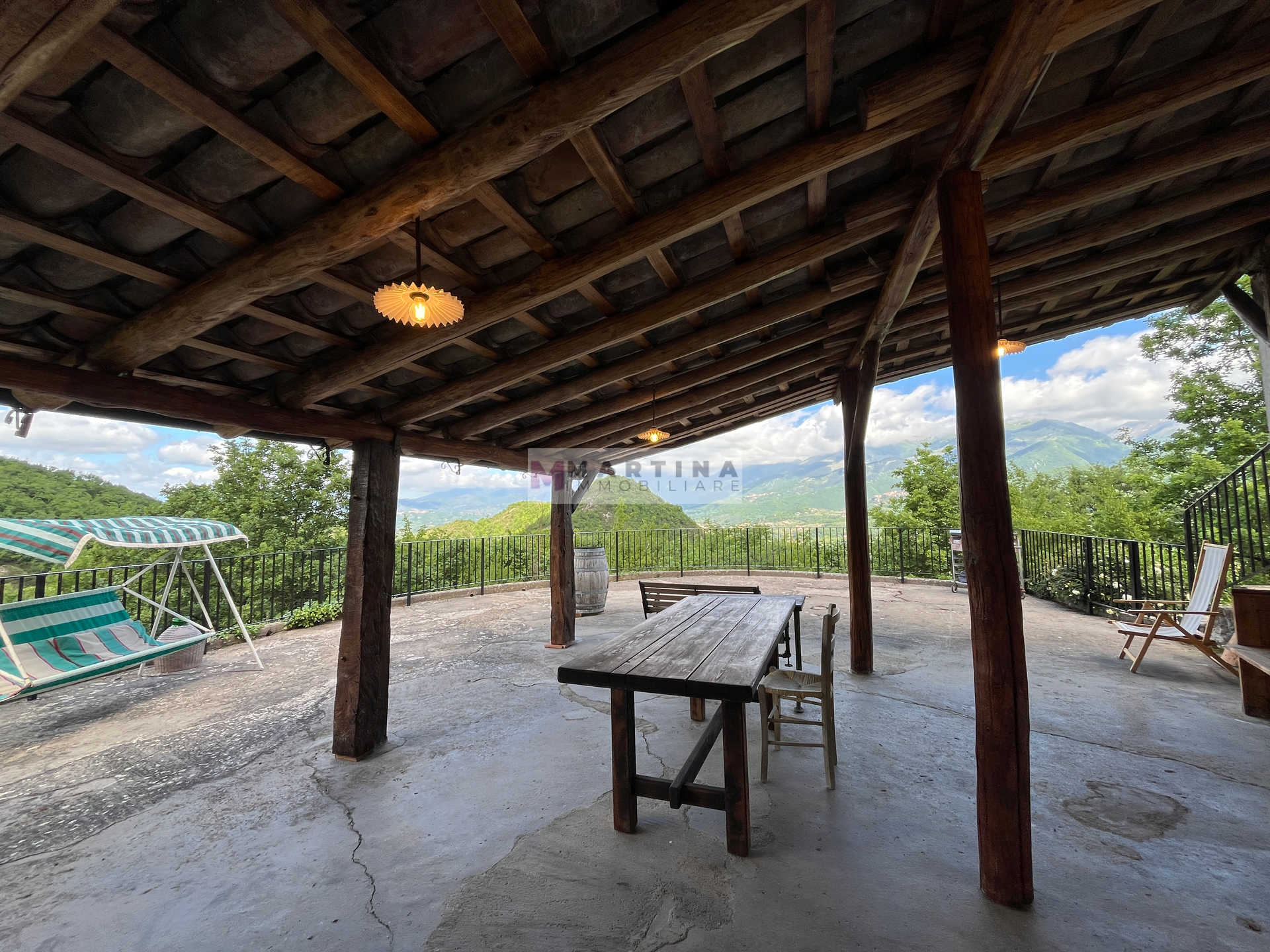 Prestigiosa dimora panoramica