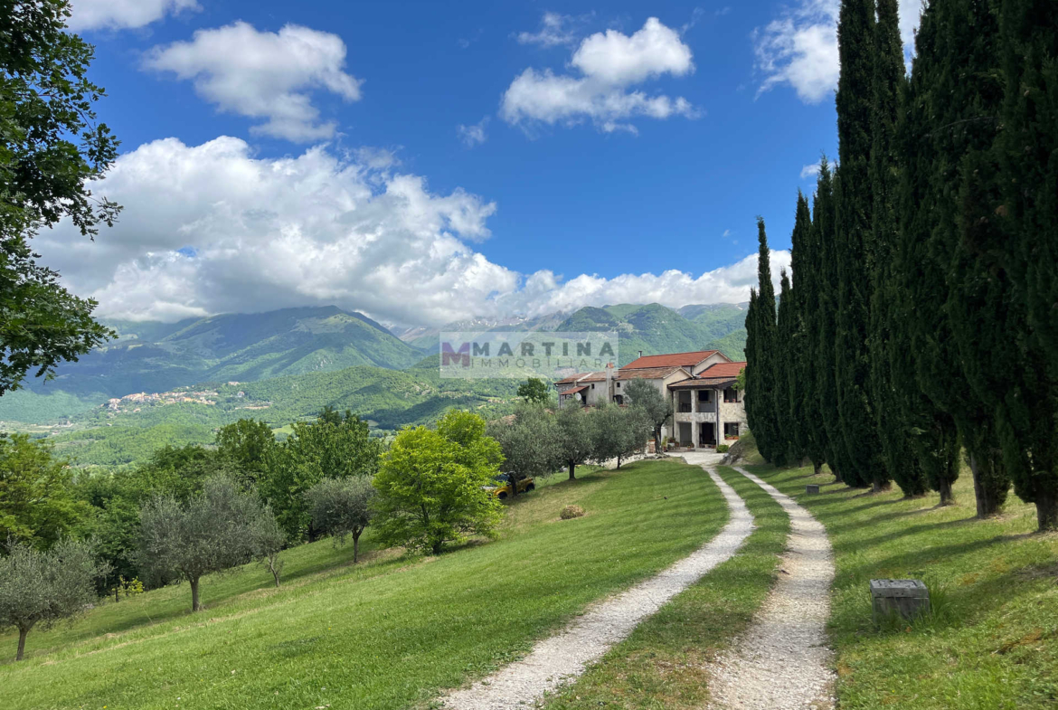 Prestigiosa dimora panoramica
