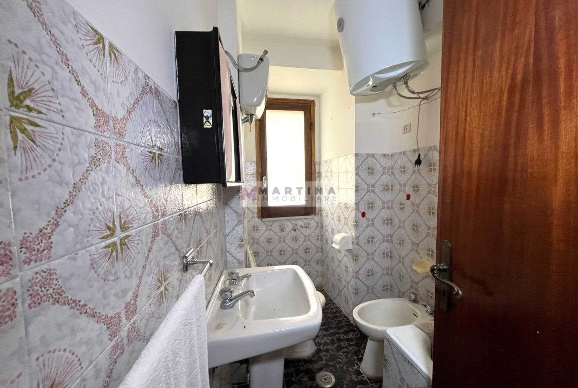Terracielo con 3 appartamenti, terrazzo e garage