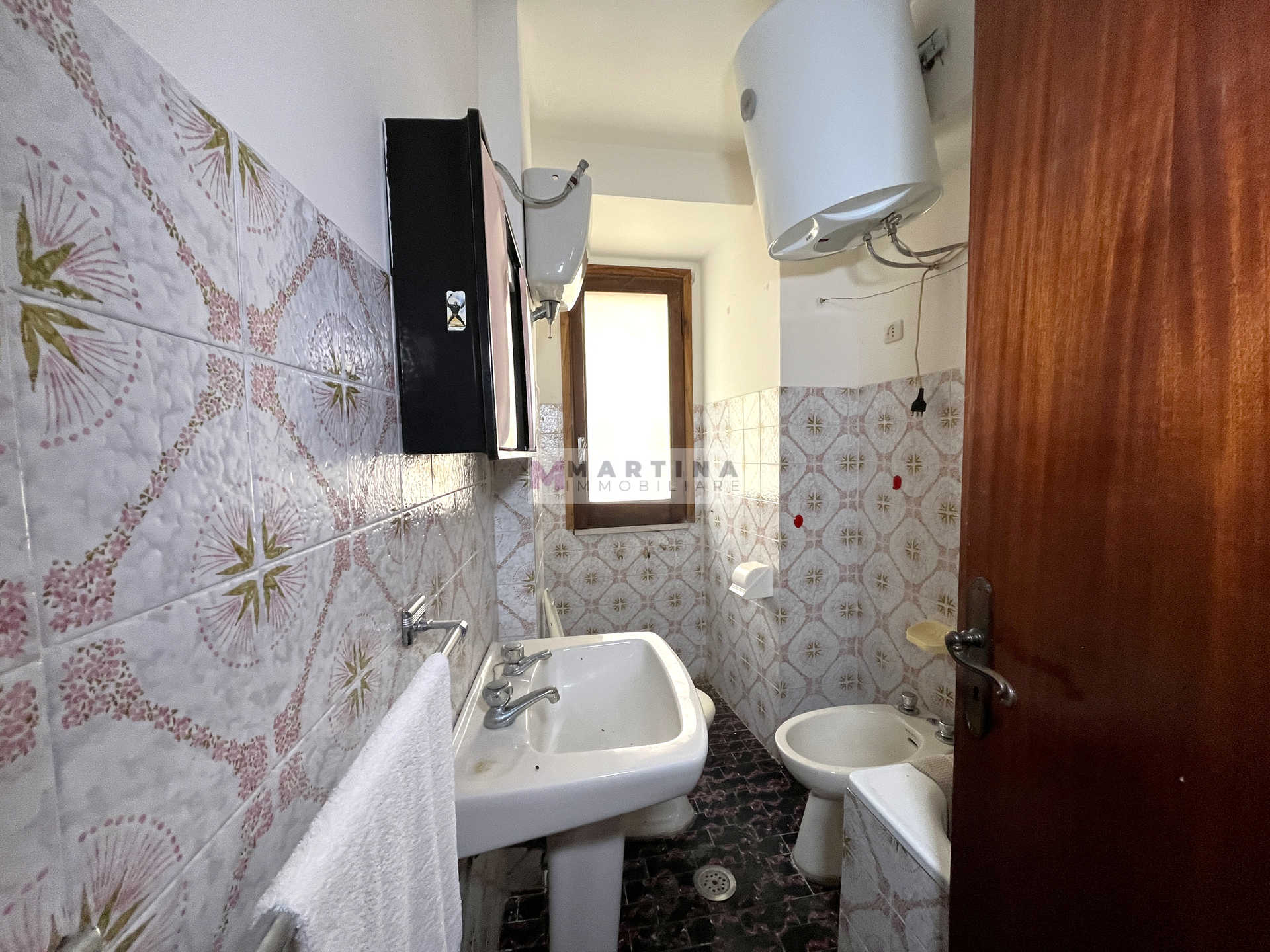 Terracielo con 3 appartamenti, terrazzo e garage